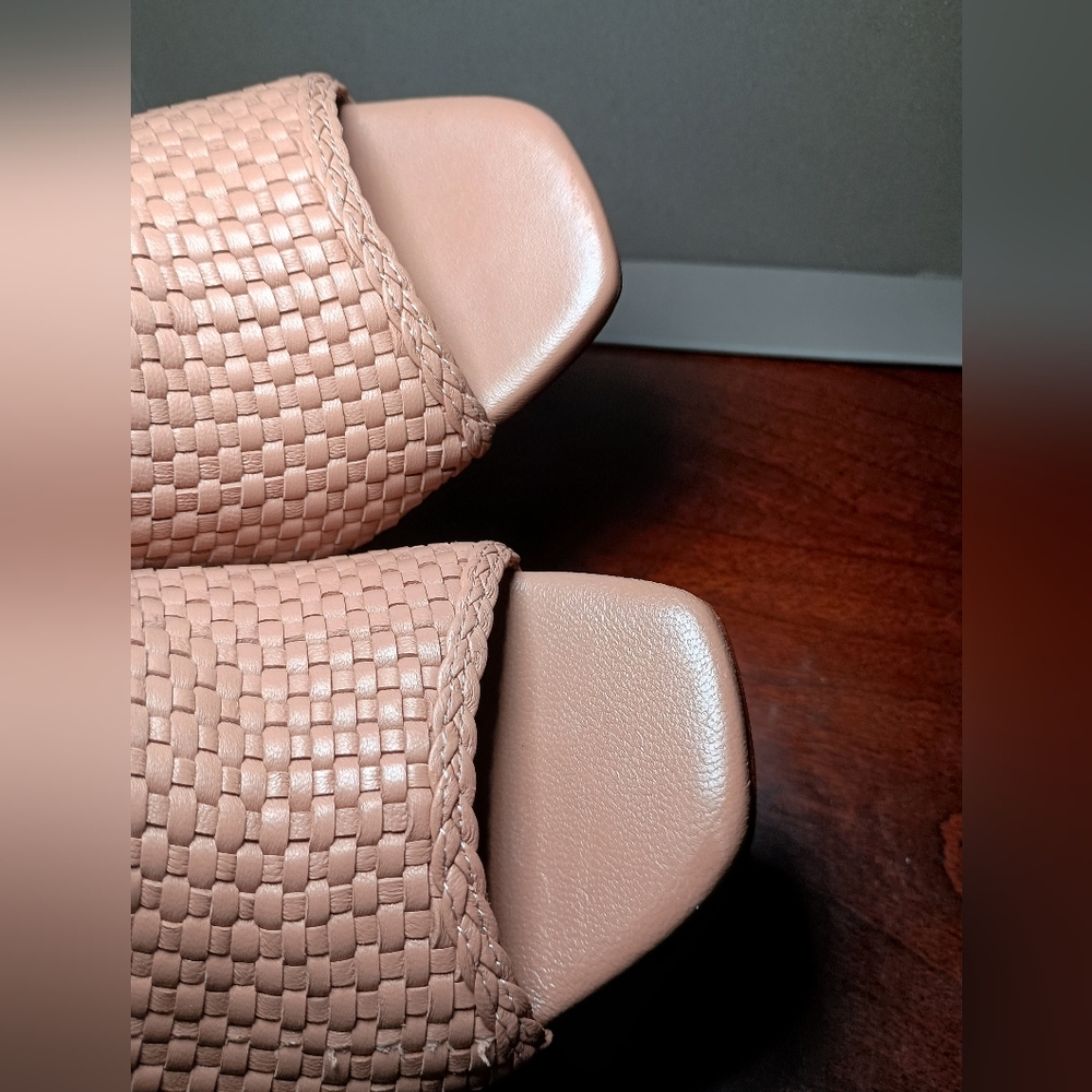 BCBG MAXAZRIA Fabienna Woven Napa Leather Mule – Nude | 9.5M / EU 40 - Picture 7 of 14